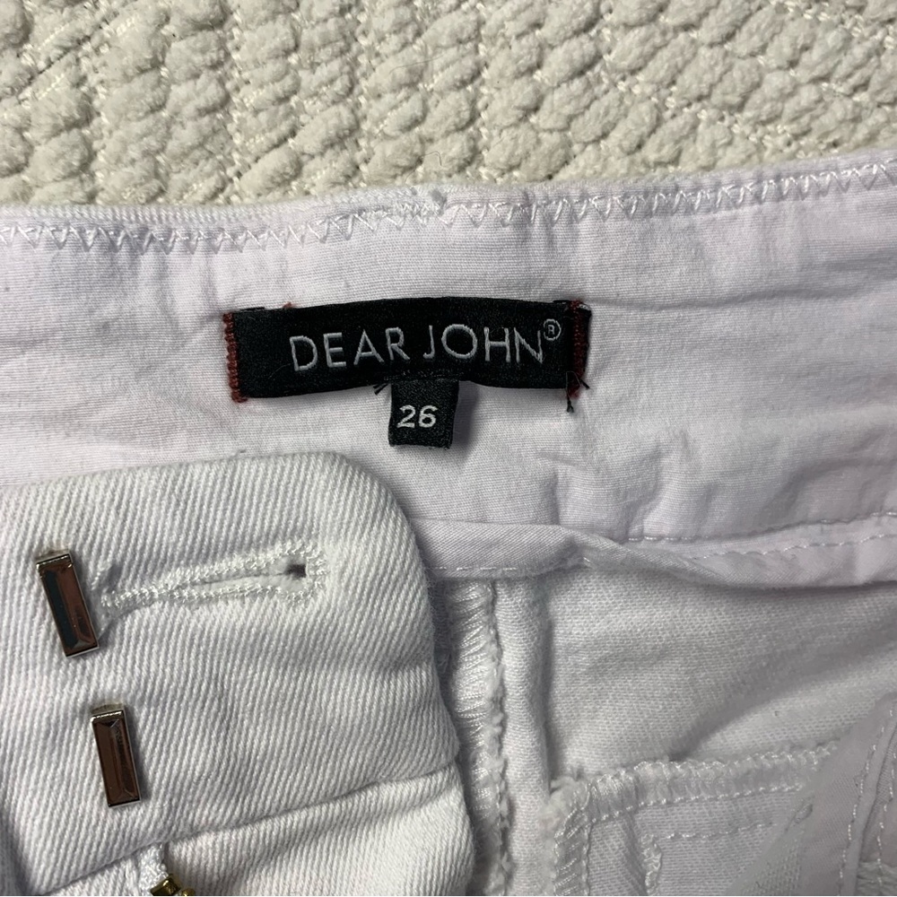 Dear John White Denim women's Size 26 julian shorts Cuffed Chino Style - Picture 3 of 9